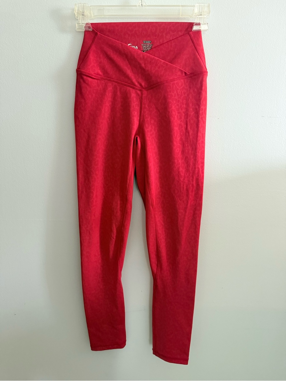 ZYIA Red Leopard Print V-Waist Active Leggings